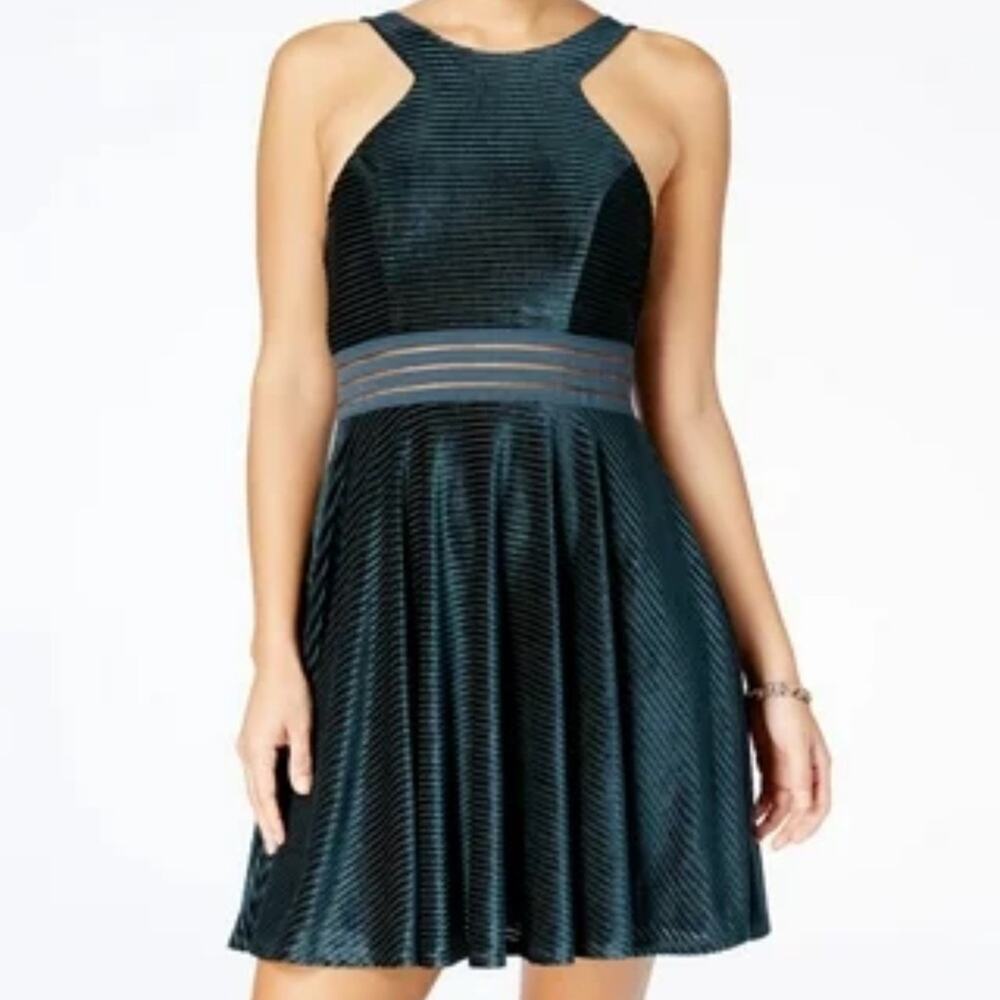 City Studio Illusion Fit & Flare Velvet Halter Dress Hunter Green Junior’s 9